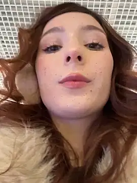 LilluKatten online show from 12.19.25