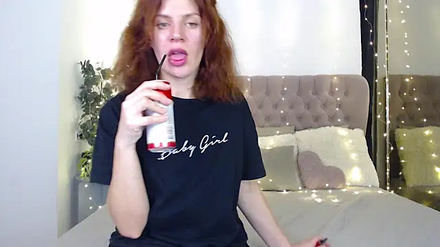 Sandra angel  online show from 12.21.25