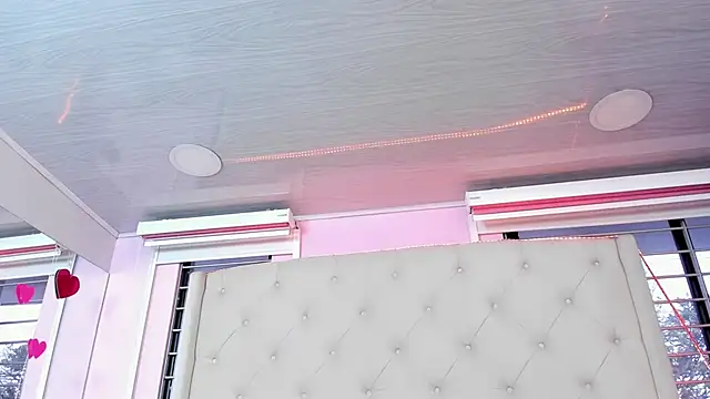 scarlett leblanc  online show from 04.11.26