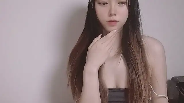 JuliaNoir online show from 01.12.26