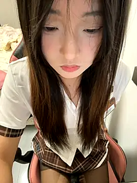 minnie566 online show from 12.04.25