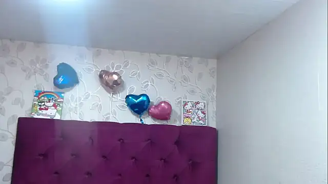 Snapshot of selenabustamante chatting on 05.03.26 selenabustamante online show from 05.03.26