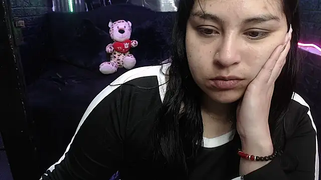 Snapshot of lehia_285 chatting on 04.21.26 lehia 285 online show from 04.21.26