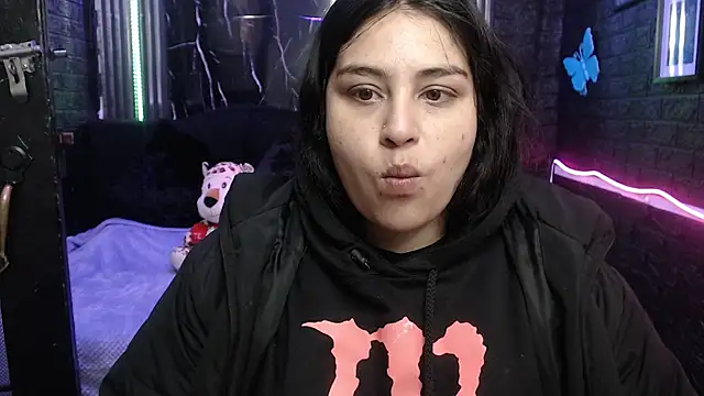 Snapshot of lehia_285 chatting on 05.06.26 lehia 285 online show from 05.06.26