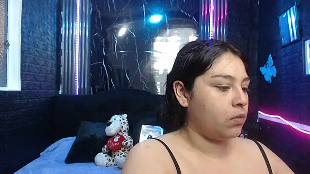 Snapshot of lehia_285 chatting on 05.30.26 lehia 285 online show from 05.30.26