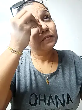 Samaraa Lee online show from 11.27.25