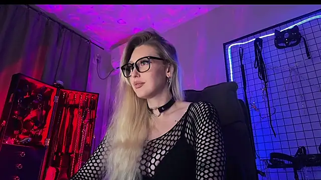 Snapshot of Liya_Liss chatting on 07.11.26 Liya Liss online show from 07.11.26