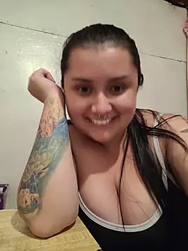 CurvyNoir online show from 05.13.26