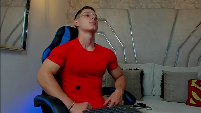 MAXTHOMSON online show from 03.17.26