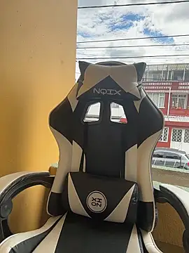 Samantha firee online show from 11.18.25