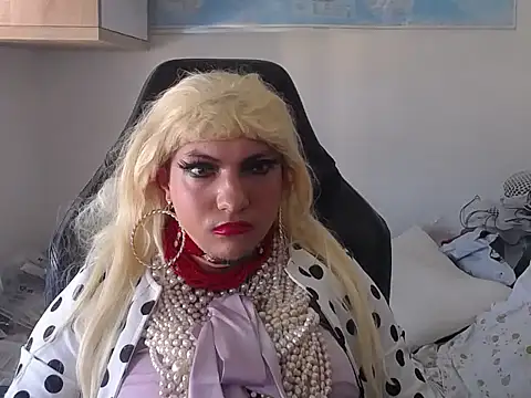 VanesaCrossic online show from 04.24.26