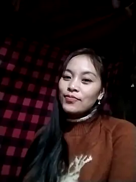 Snapshot of Alice-567 chatting on 11.20.25 Alice-567 online show from 11.20.25