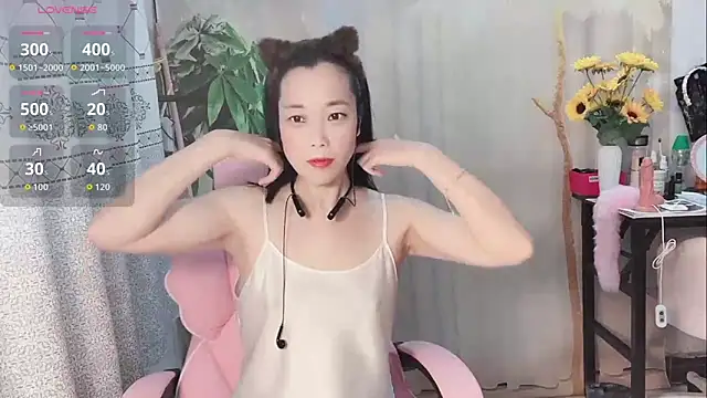 Snapshot of Lingling-Baby520 chatting on 06.13.26 Lingling-Baby520 online show from 06.13.26