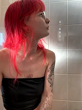 SkinnyGinny online show from 12.01.25