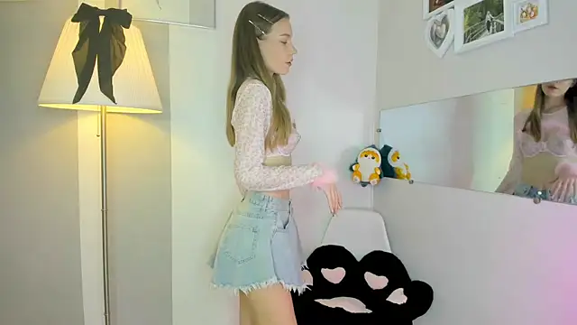 DianaBBurn online show from 11.08.25