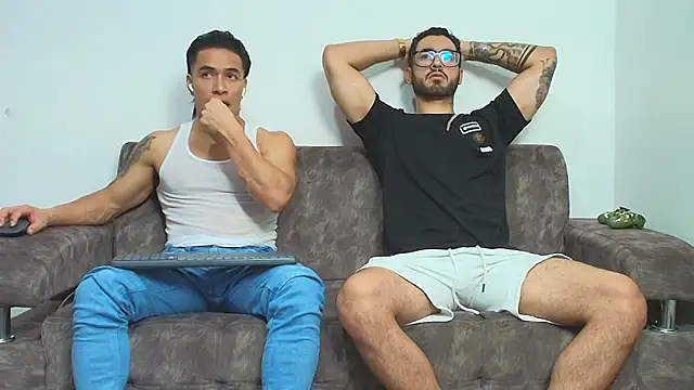 Snapshot of thebadboys05 chatting on 02.13.26 thebadboys05 online show from 02.13.26