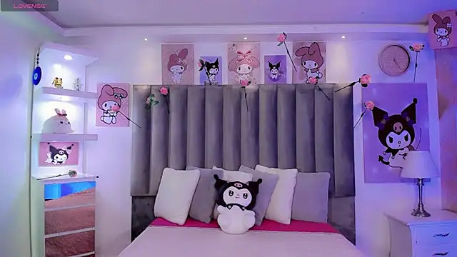 ClaudiaSophia online show from 02.13.26