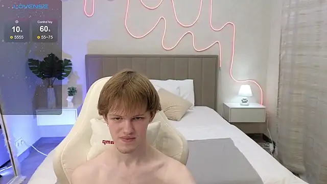 Fakeangel87 online show from 11.14.25