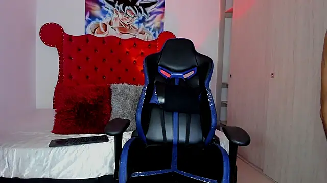 Snapshot of axelwinters__ chatting on 11.08.25 axelwinters online show from 11.08.25