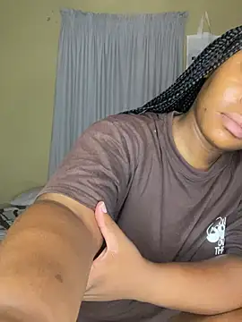 MiyaXo2 online show from 02.22.26