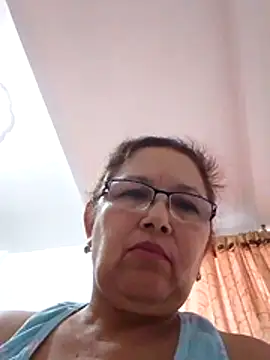 Snapshot of Cessi50 chatting on 02.14.26 Cessi50 online show from 02.14.26