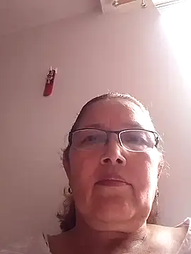 Snapshot of Cessi50 chatting on 02.19.26 Cessi50 online show from 02.19.26