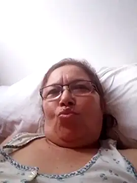 Snapshot of Cessi50 chatting on 02.27.26 Cessi50 online show from 02.27.26