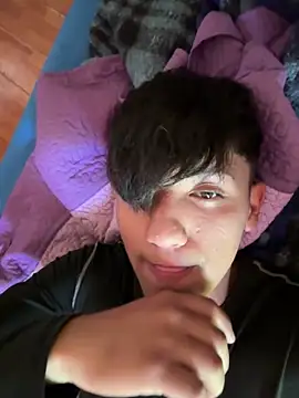 Elpichulotote20 online show from 11.29.25