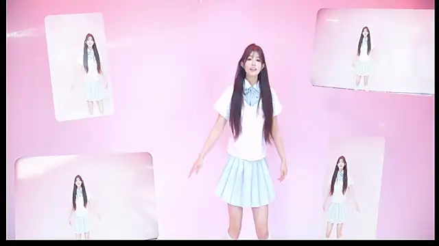 Snapshot of DX-003 chatting on 03.11.26 DX-003 online show from 03.11.26