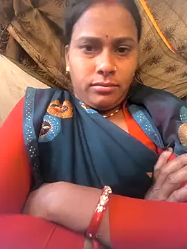 Snapshot of Hot_bhomi1 chatting on 11.28.25 Hot bhomi1 online show from 11.28.25