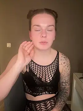 LisaFreierxx online show from 02.26.26