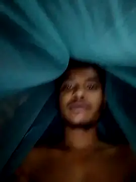 GlossyBuddy13 online show from 03.06.26