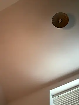 Snapshot of Bethrae25 chatting on 11.22.25 Bethrae25 online show from 11.22.25