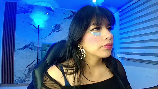 EsmeraldaChantre online show from 11.21.25