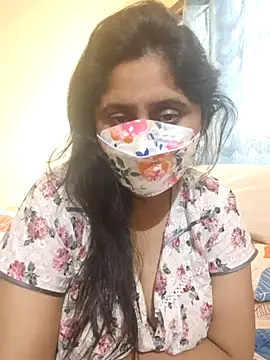 Snapshot of mouni499 chatting on 11.16.25 mouni499 online show from 11.16.25