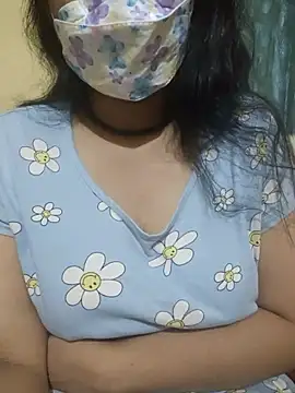 Snapshot of mouni499 chatting on 01.08.26 mouni499 online show from 01.08.26