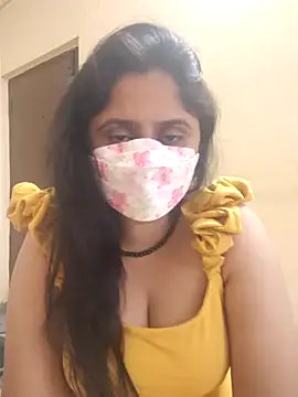 Snapshot of mouni499 chatting on 02.05.26 mouni499 online show from 02.05.26