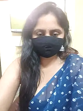 Snapshot of mouni499 chatting on 03.01.26 mouni499 online show from 03.01.26