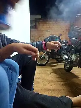 013boyy online show from 12.14.25