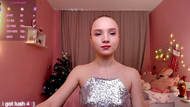 Snapshot of Adria_Arjona chatting on 12.21.25 Adria Arjona online show from 12.21.25