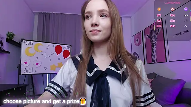 Snapshot of Adria_Arjona chatting on 01.15.26 Adria Arjona online show from 01.15.26