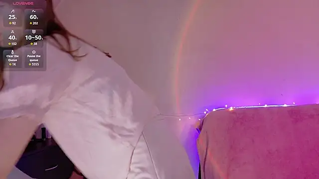 TinyMuse  online show from 11.14.25