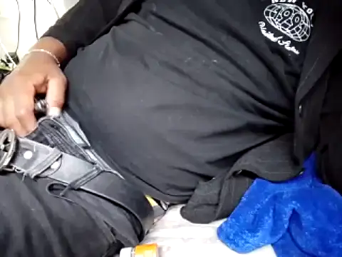 KARNEs24666 online show from 04.19.26