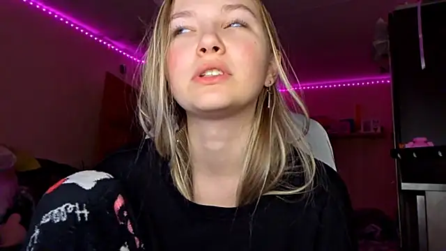 KarinRobertson online show from 02.09.26