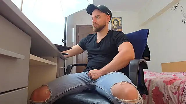 Snapshot of Ryanstone_ chatting on 05.08.26 Ryanstone online show from 05.08.26