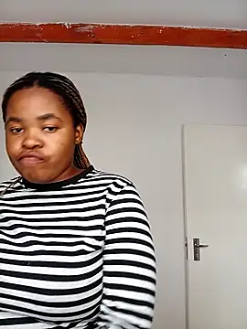 Lulubabee online show from 11.26.25