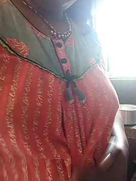 Snapshot of hyd_couple7878 chatting on 11.05.25 hyd couple7878 online show from 11.05.25