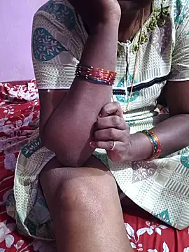 Snapshot of hyd_couple7878 chatting on 11.10.25 hyd couple7878 online show from 11.10.25