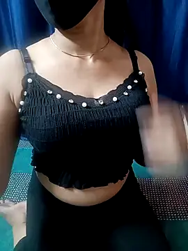 Aarti909090 online show from 02.28.26