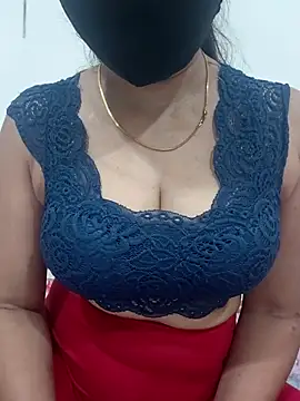 Snapshot of Aarti909090 chatting on 07.14.26 Aarti909090 online show from 07.14.26